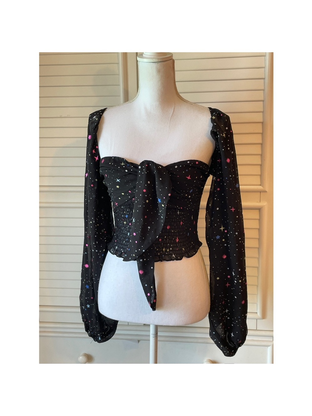 Buddy Love Star Print Tie Front Crop Top Sheer Sleeve Smocked Back XS